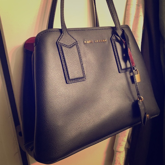 Marc Jacobs Handbags - Mark Jacobs bag